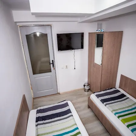 Nelana * Cluj-Napoca