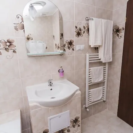 Hostel Nelana Kaloşvar