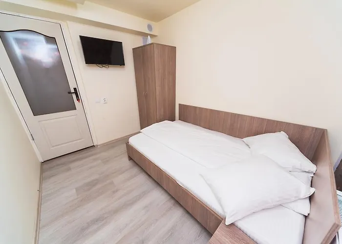 Hostel Nelana Κλουζ-Ναπόκα