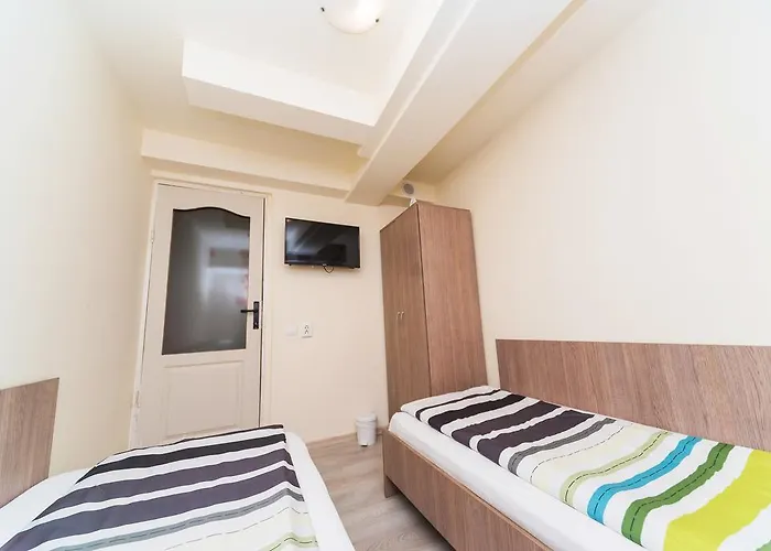 Hostel Nelana Kluż-Napoka