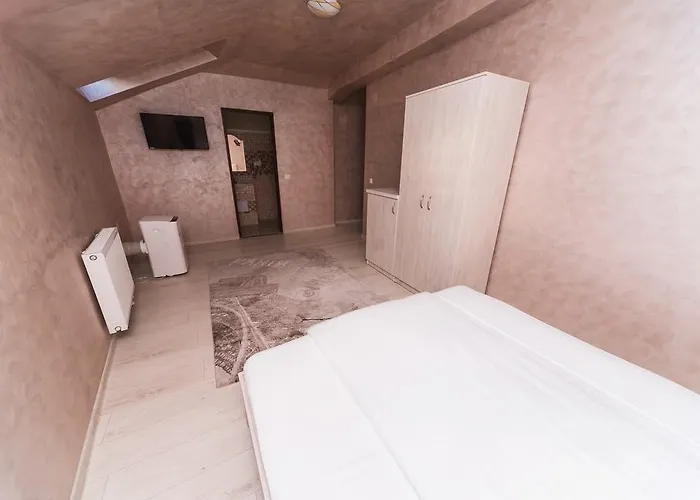 Hostel Nelana Kluż-Napoka